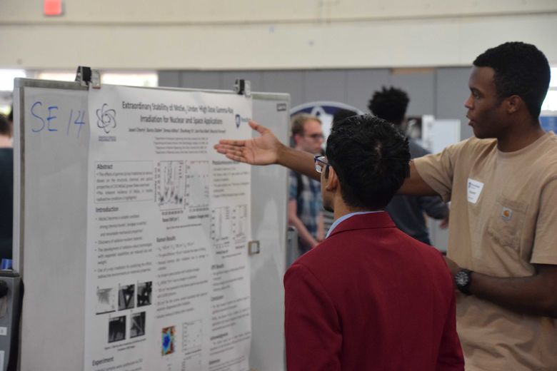 Student talking about ACURA project