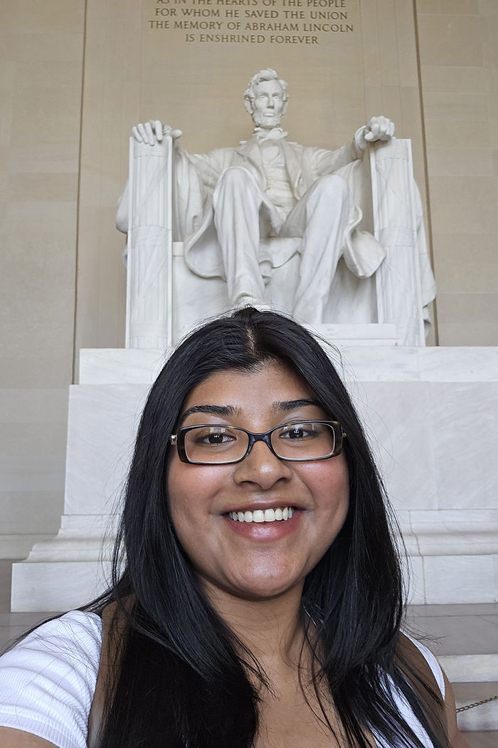 Victoria Metoo (Penn State Abington peer advisor)