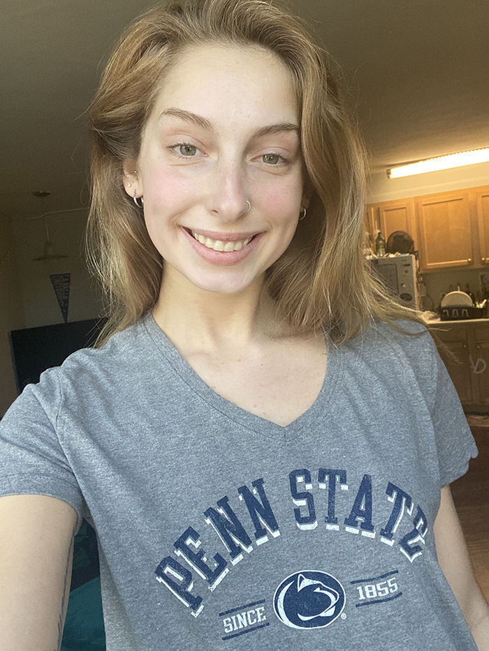 Student in Penn State shirt