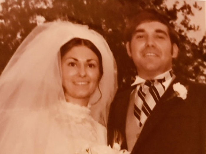 Barb and Sam Evans on their wedding day in 1971