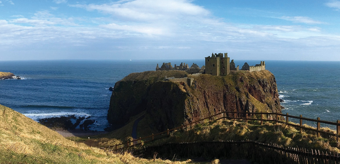 scotland - rock by ocean