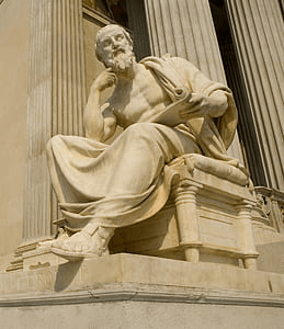 statue herodot