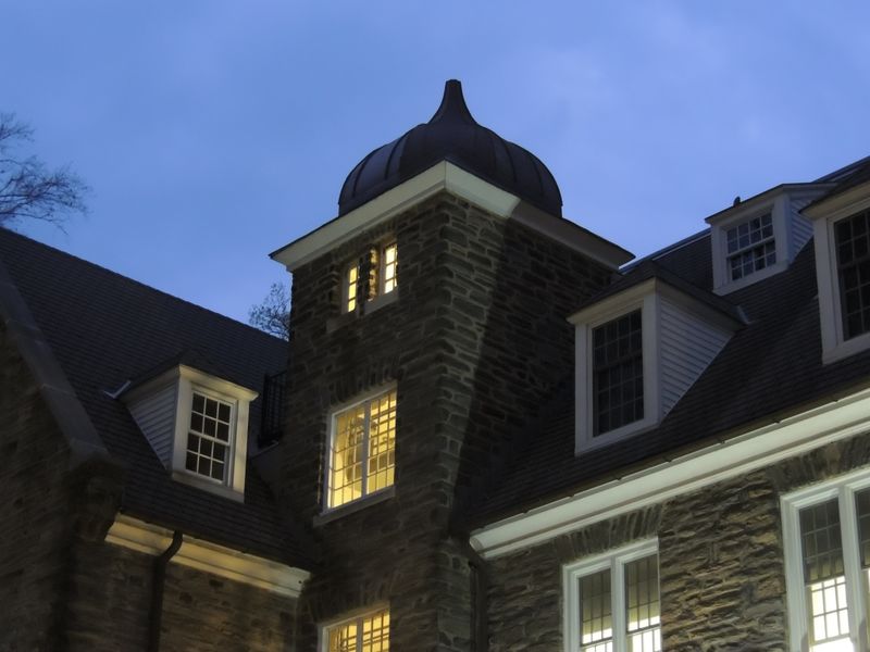 Sutherland Building at night