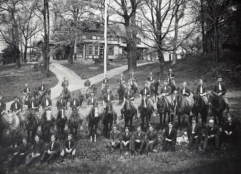 Class of 1908 formal photo