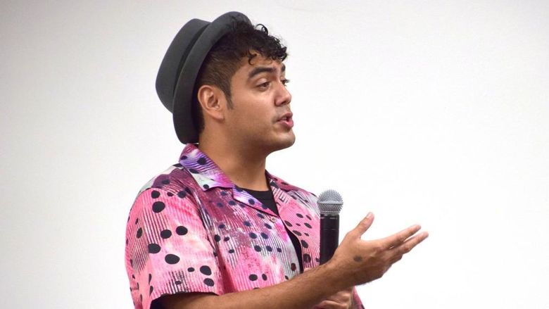 Activist Saul Flores talks to Penn State Abington students