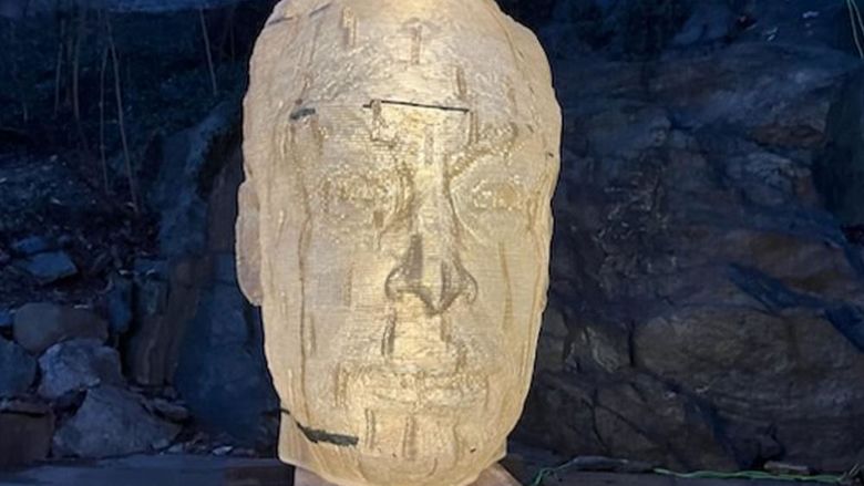 Sculpture of a man's head Abu by Miguel Horn