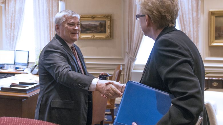 Eric Barron with Dean Barbara Dewey