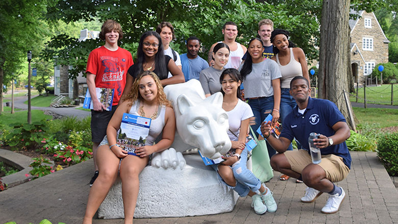 students around the Lion Shrine