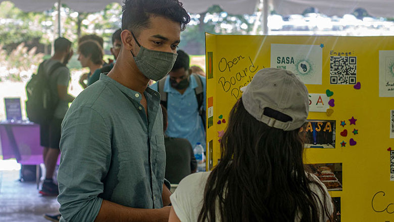 students at the Involvement Fair