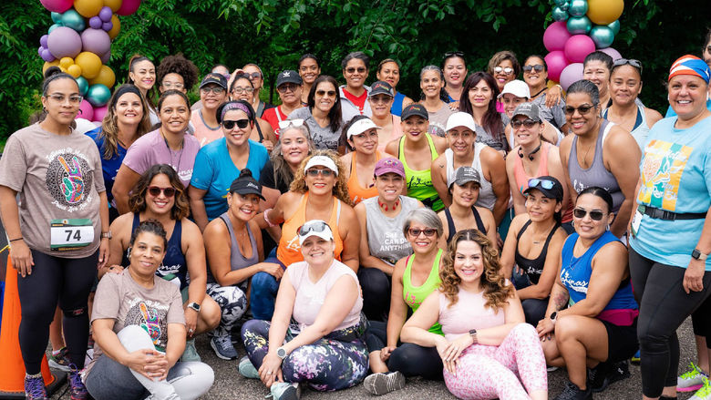 Group image of Latinas in Motion runners