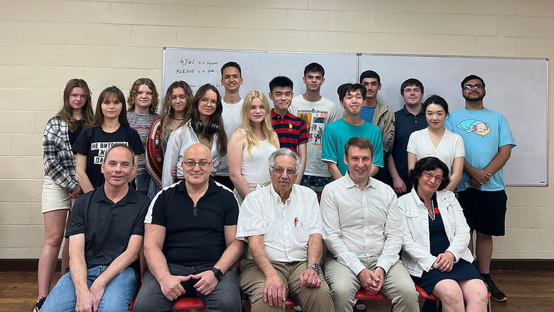 Group photo of faculty and students