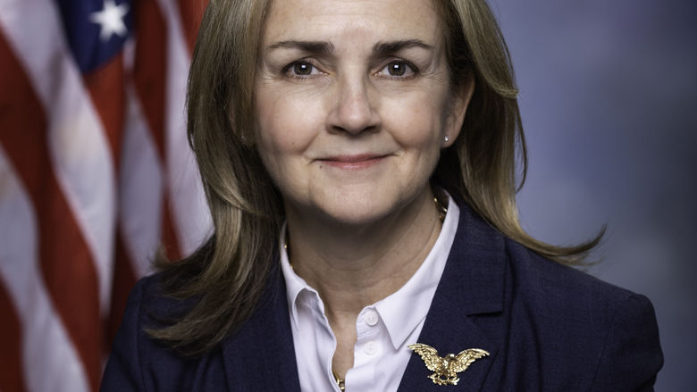 Madeleine Dean headshot
