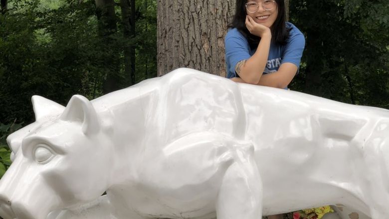 Bingxin Zhang with Lion