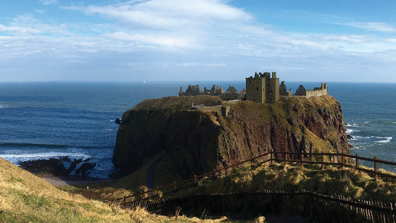 scotland - rock by ocean