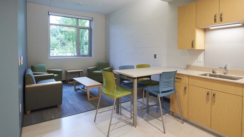 Penn State Abington Lions Gate living room and kitchen near Philadelphia